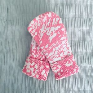 NWT Handmade Sweater Mittens / Pink & White Floral/ XS/S